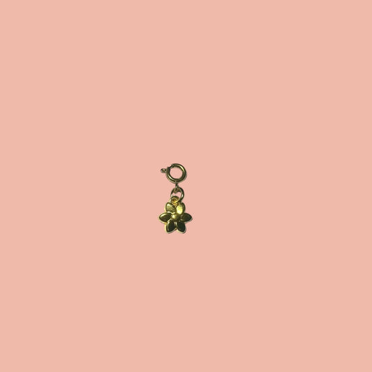 Flower charm gold