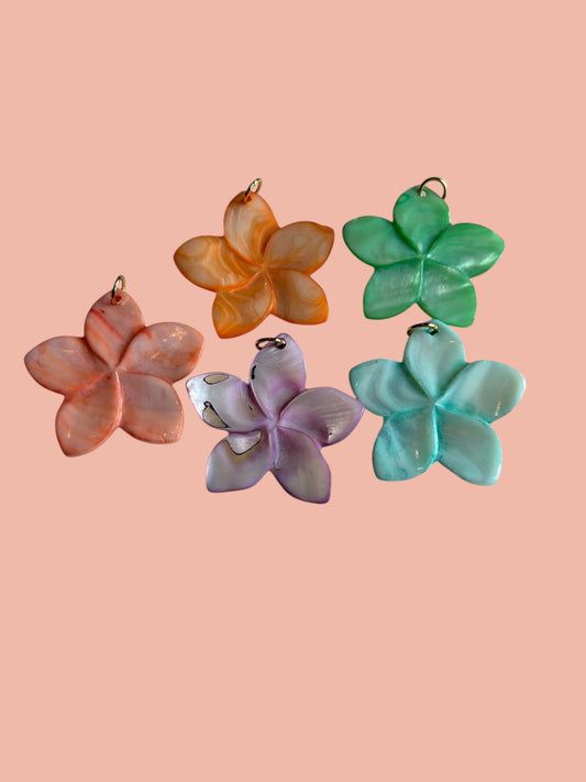 Flower Shell charm