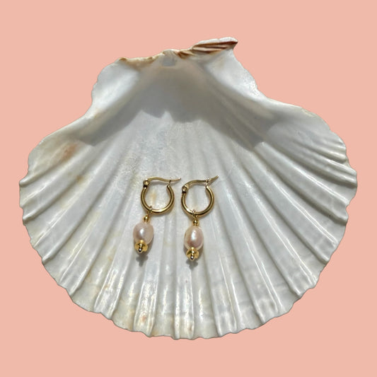 Ocean pearl hoops