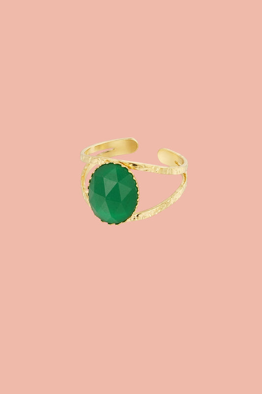 Stainless steel oval ring with a natural stone